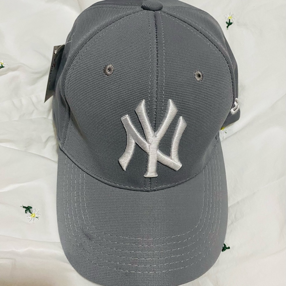 NY Yankees at New Era Cap _ Gray🩶